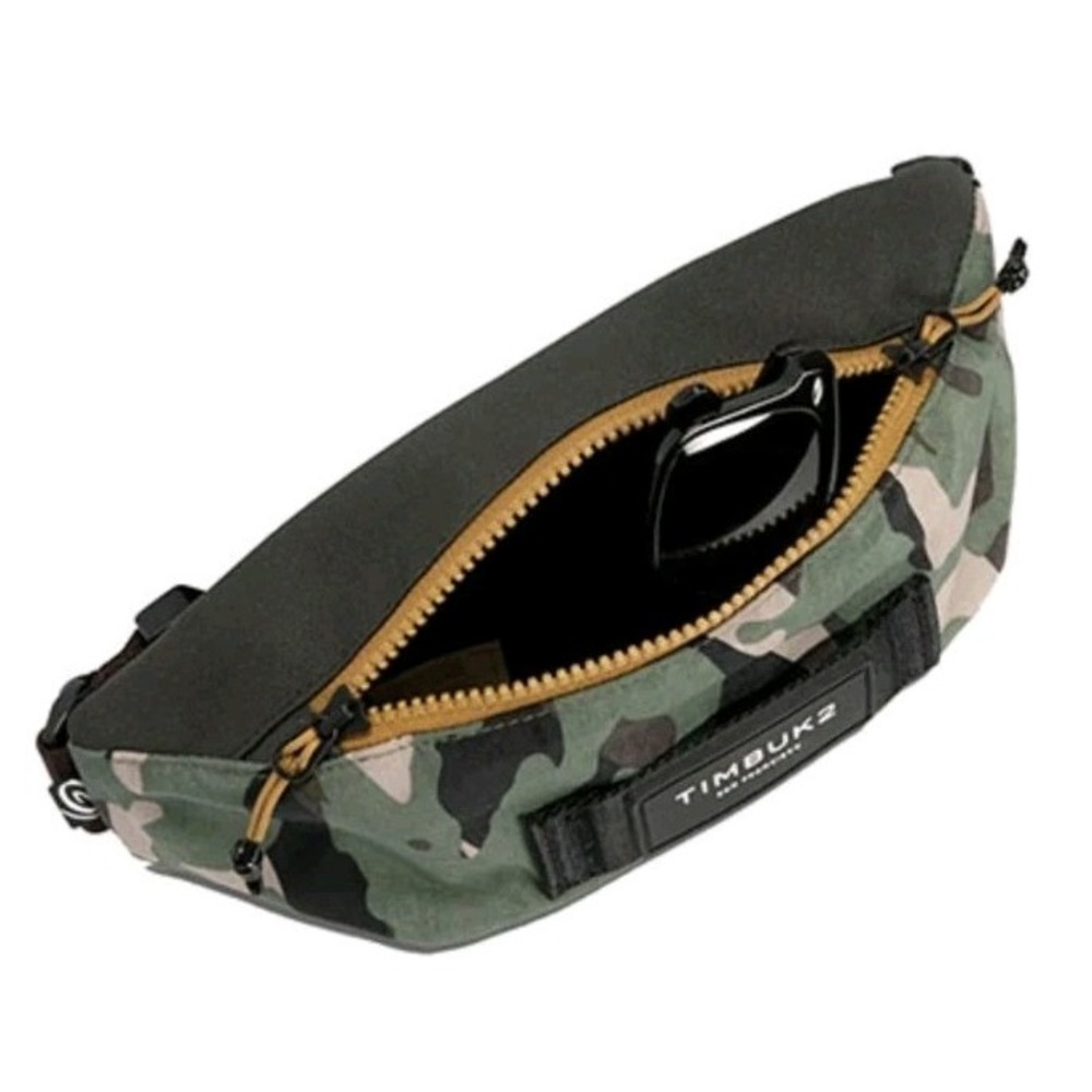 Timbuk2 Slacker Chest Pack Camo Brown Fanny Pack Outdoor Hiking Adventure Rugged